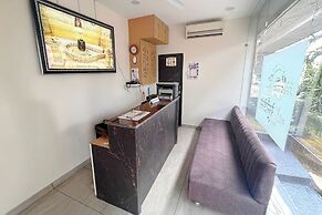 Madstays - Hari Pathak Chowk near Mahakal Mandir