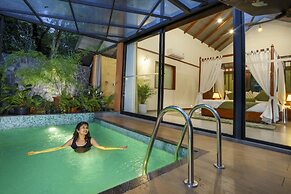 Crystal Kuruva Nature Resort & Spa