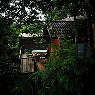 Crystal Kuruva Nature Resort & Spa