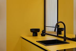 Dwell - Elegant City Stay