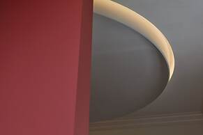 Dwell - Elegant City Stay