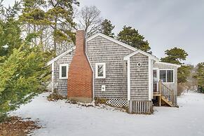 Walk to Beach: South Chatham Home