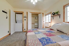 Nature Lovers Getaway in Rural Grants Pass