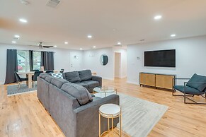 14 Mi to Dallas: Irving Escape w/ Patio & Fire Pit