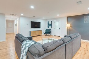 14 Mi to Dallas: Irving Escape w/ Patio & Fire Pit