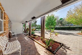 3 Mi to Shore: Couples Getaway in Lighthouse Point