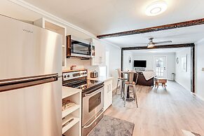 1 Mi to Main Street Polson: Updated Home w/ Deck!