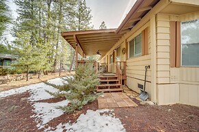 Near Hiking Trails: Tranquil Cabin in Munds Park!