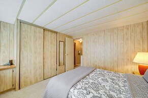 Near Hiking Trails: Tranquil Cabin in Munds Park!