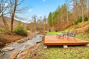 'the Nuthouse on Squirrel Creek': Ski & Hike!