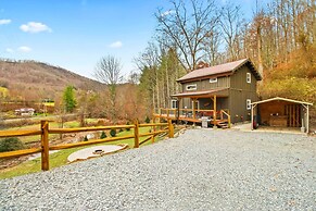 'the Nuthouse on Squirrel Creek': Ski & Hike!