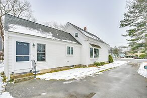 16 Mi to Boston: Home w/ Deck in Weymouth