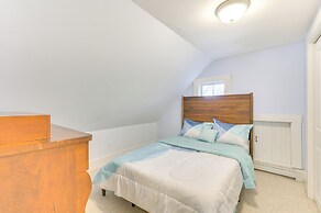 16 Mi to Boston: Home w/ Deck in Weymouth