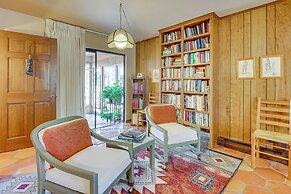 5 Mi to Castlewood Canyon: Forest-view Sanctuary!