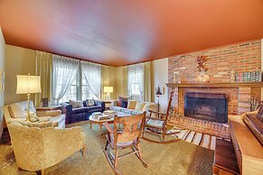 5 Mi to Castlewood Canyon: Forest-view Sanctuary!