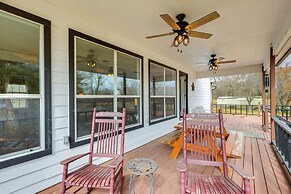 Dock, Decks & Views: Lakefront Cottage