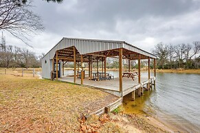 Dock, Decks & Views: Lakefront Cottage