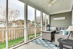 Walk to Beach: Cottage w/ Yard in Kure Beach!