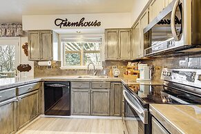 Fenced Yard, Patio: Family-friendly Pocatello Home