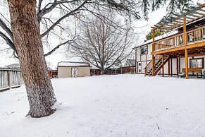 Fenced Yard, Patio: Family-friendly Pocatello Home