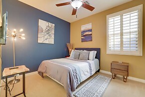 Putting Green & Hot Tub: Goodyear Retreat!