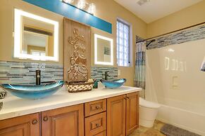 Putting Green & Hot Tub: Goodyear Retreat!