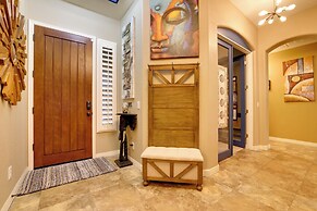 Putting Green & Hot Tub: Goodyear Retreat!