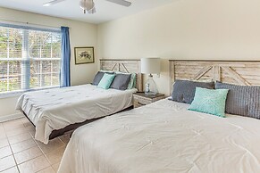 Dog-friendly Condo w/ Resort Perks in Calabash!