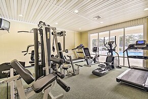 Dog-friendly Condo w/ Resort Perks in Calabash!