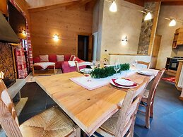 VillaMariaTeresa&ChaletsMignon