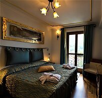 VillaMariaTeresa&ChaletsMignon