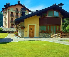 VillaMariaTeresa&ChaletsMignon