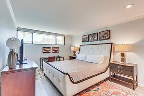 Mtn-view Condo w/ Pool Access in Palm Springs!