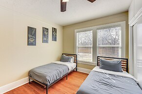 1 Mi to San Antonio Zoo: Olmos Park Apt!