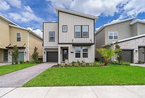 Stunning Game Room Pool Jacuzzi Storey Lake 2799