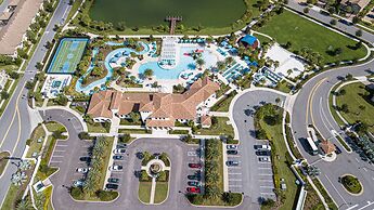 Gorgeous 5Bd w Private Pool Windsor Westside 8893