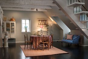 The Apartment Upstairs Canal Penthouse in Copenhagen