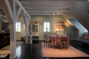 The Apartment Upstairs Canal Penthouse in Copenhagen