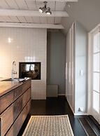 The Apartment Upstairs Canal Penthouse in Copenhagen