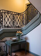 The Apartment Upstairs Canal Penthouse in Copenhagen