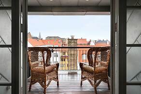 The Apartment Upstairs Canal Penthouse in Copenhagen
