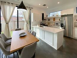 Modern Home Near the University of Texas