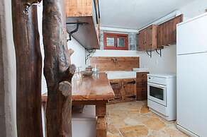 Authenticity of Living in Mani for Nature Lovers