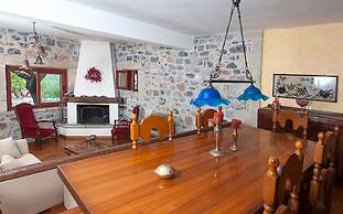 Authenticity of Living in Mani for Nature Lovers