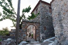 Authenticity of Living in Mani for Nature Lovers