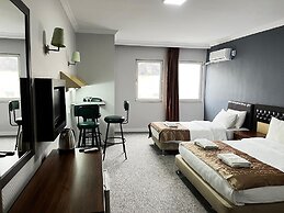 Grand S&S Hotel