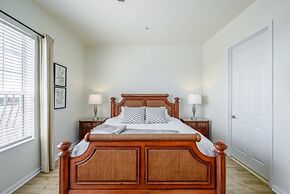 Pool View Penthouse 3 Bedroom Condo