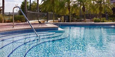 Pool View Penthouse 3 Bedroom Condo