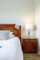 Pool View Penthouse 3 Bedroom Condo