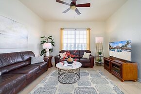 Pool View Penthouse 3 Bedroom Condo